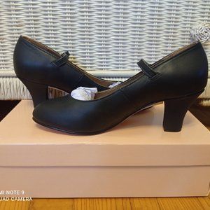 Bloch women's character shoes